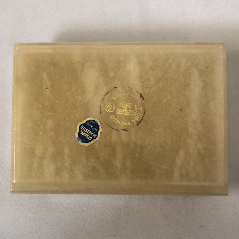 🔴Vintage Roses Jewelry Box - Picture 4 of 8